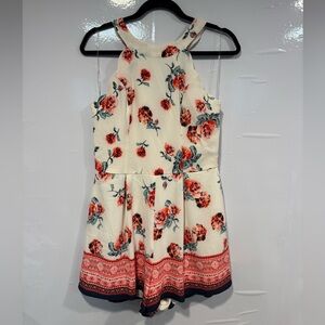White‎ floral romper